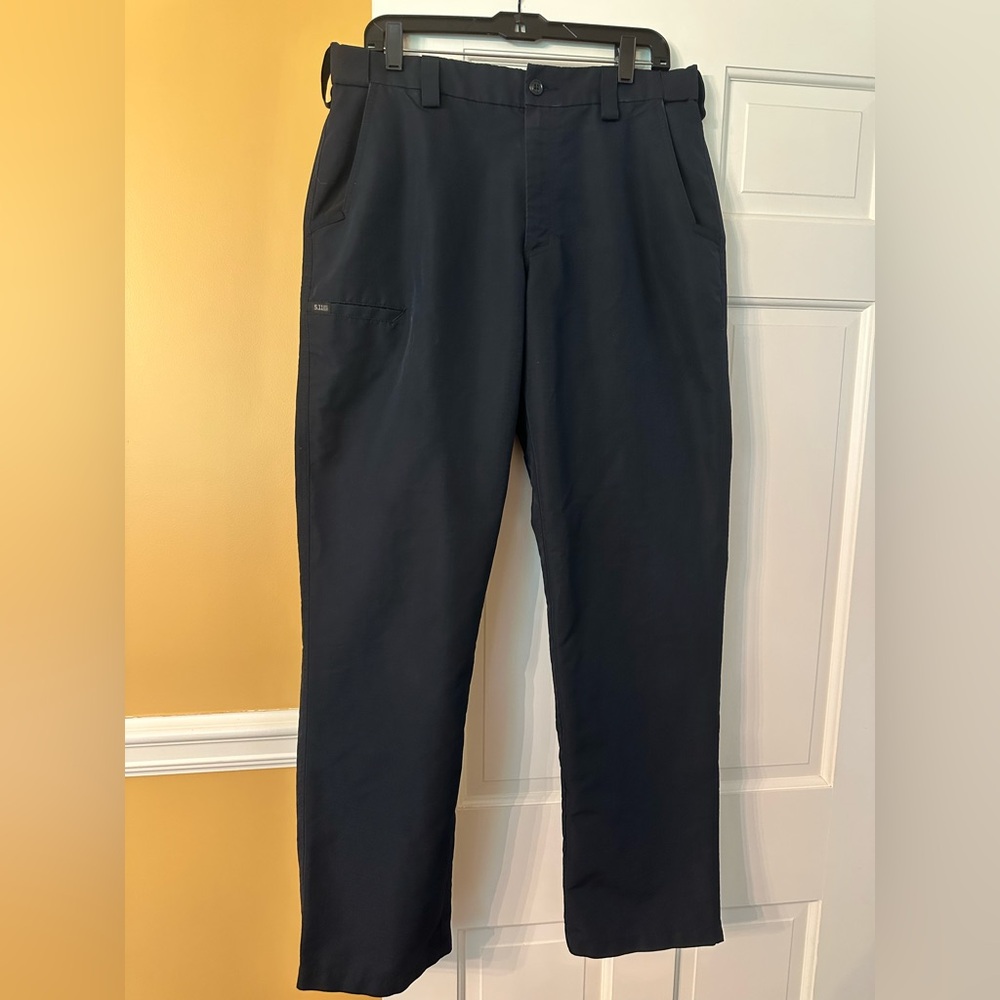 Mens 5.11 TACTICAL® Polyester Lightweight Pant Size 36 x 34 - Navy Blue